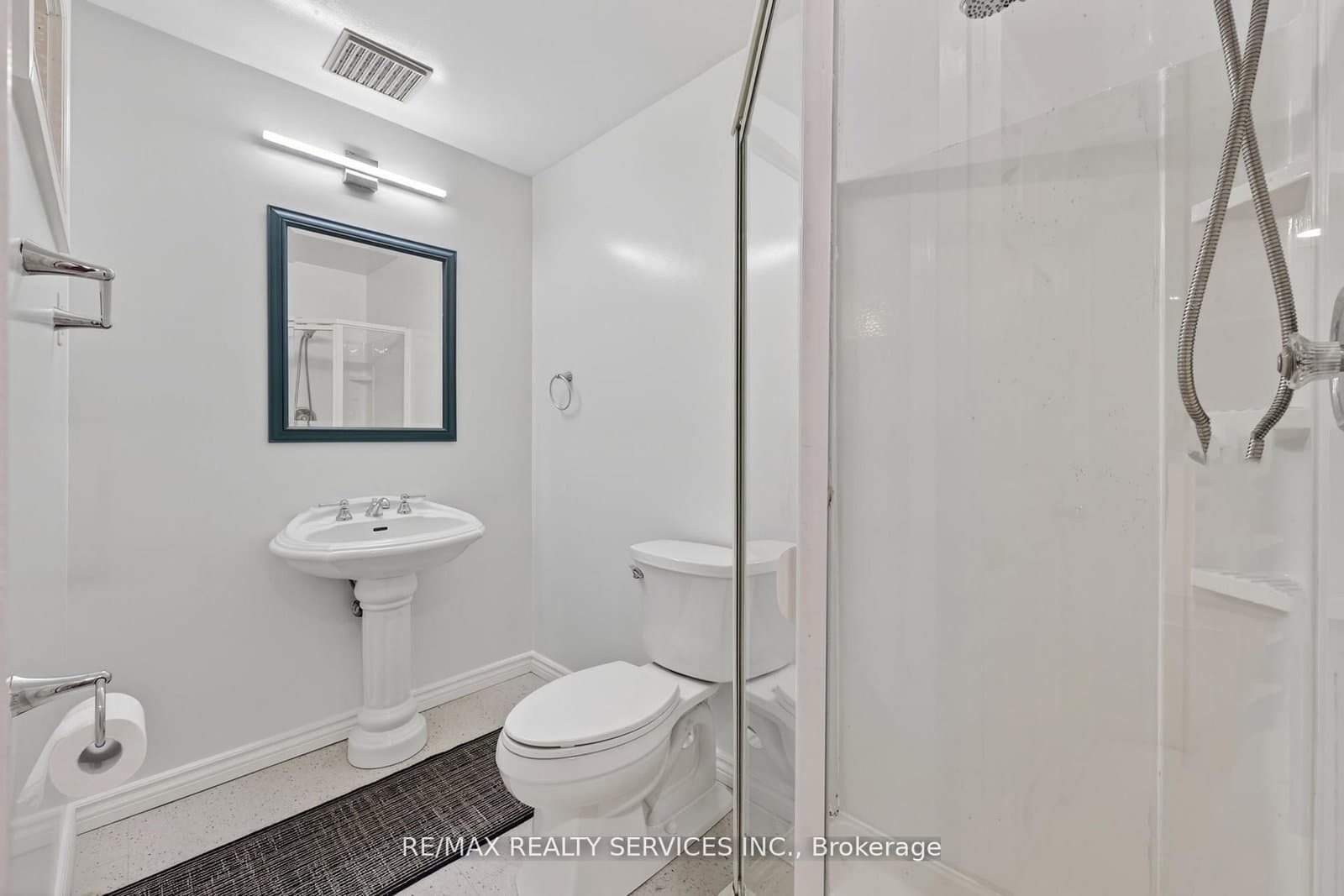 150 Royal Valley Drive thumbnail 39
