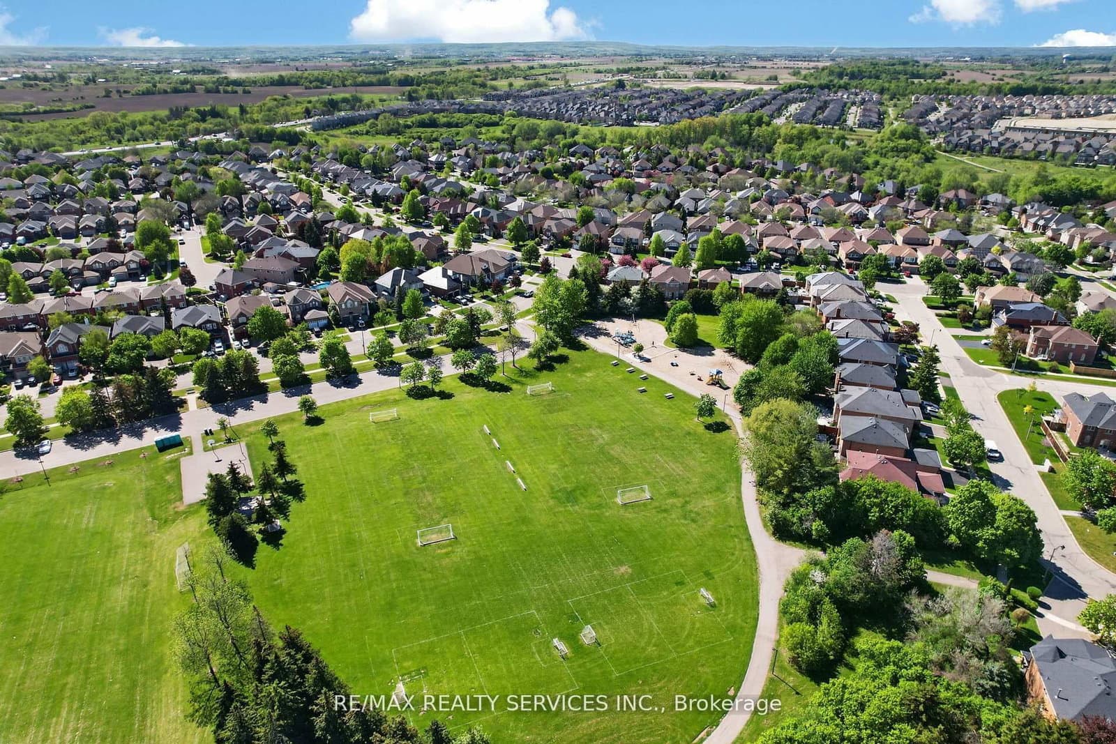 150 Royal Valley Drive thumbnail 49
