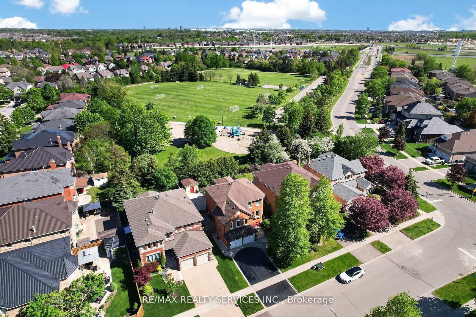 150 Royal Valley Drive thumbnail 50
