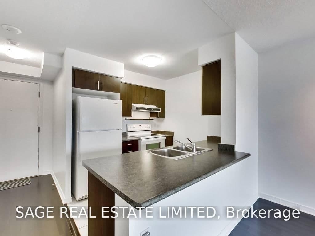 60 Heintzman Street, Unit 636 thumbnail 8