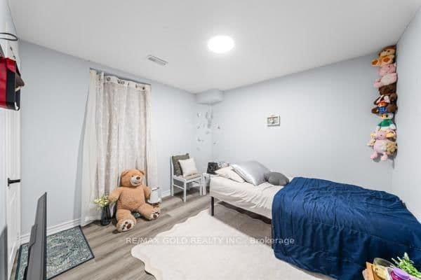 10 Rougebank Avenue thumbnail 42