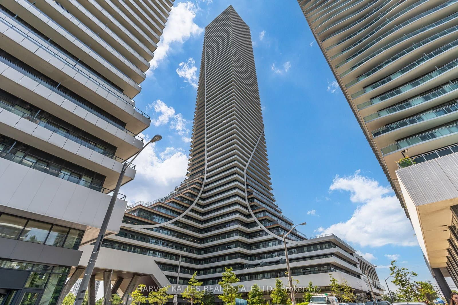 30 Shore Breeze Drive, Unit 1822 - Image 1