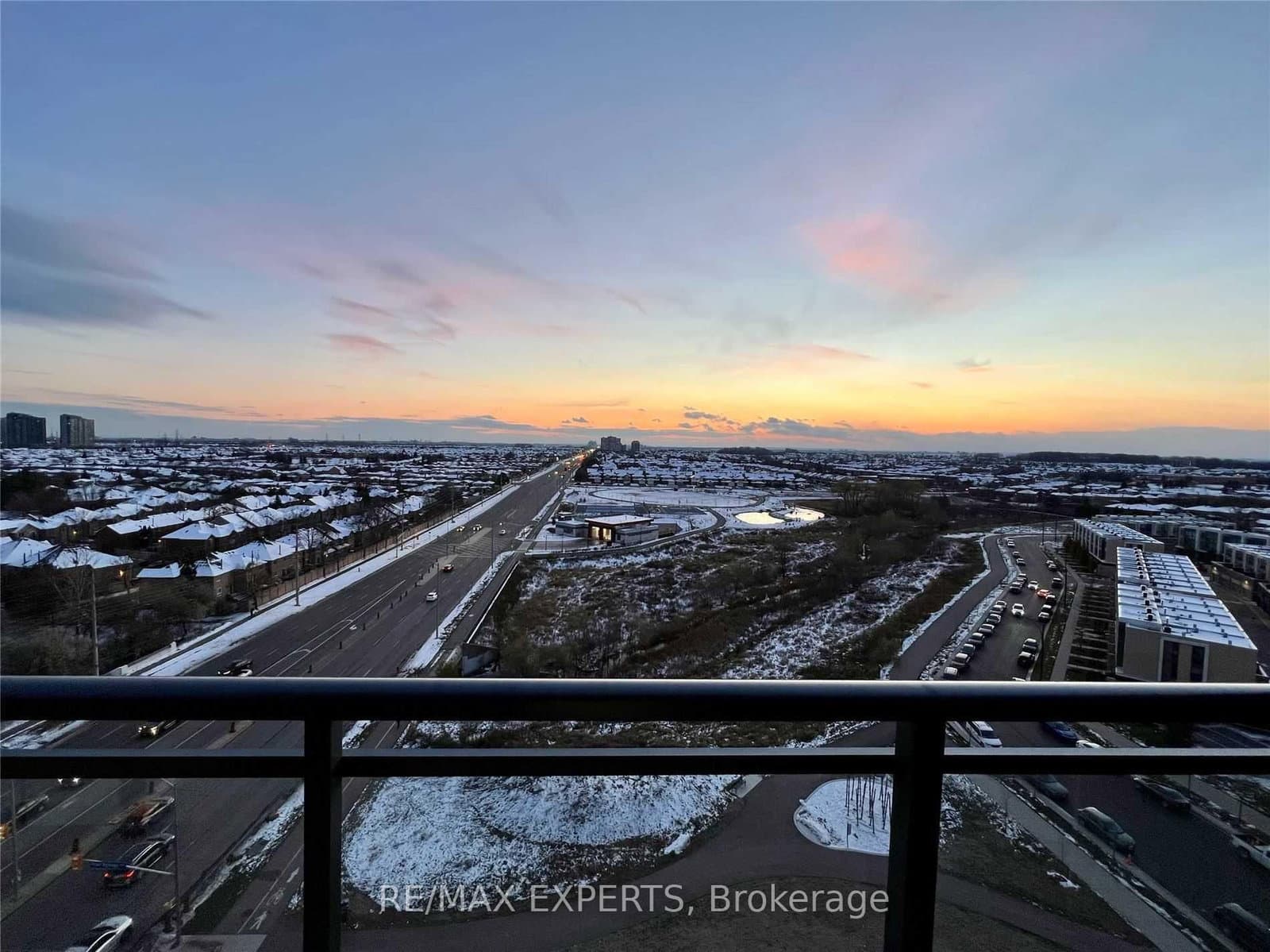 75 Eglinton Avenue W, Unit 1005 thumbnail 12
