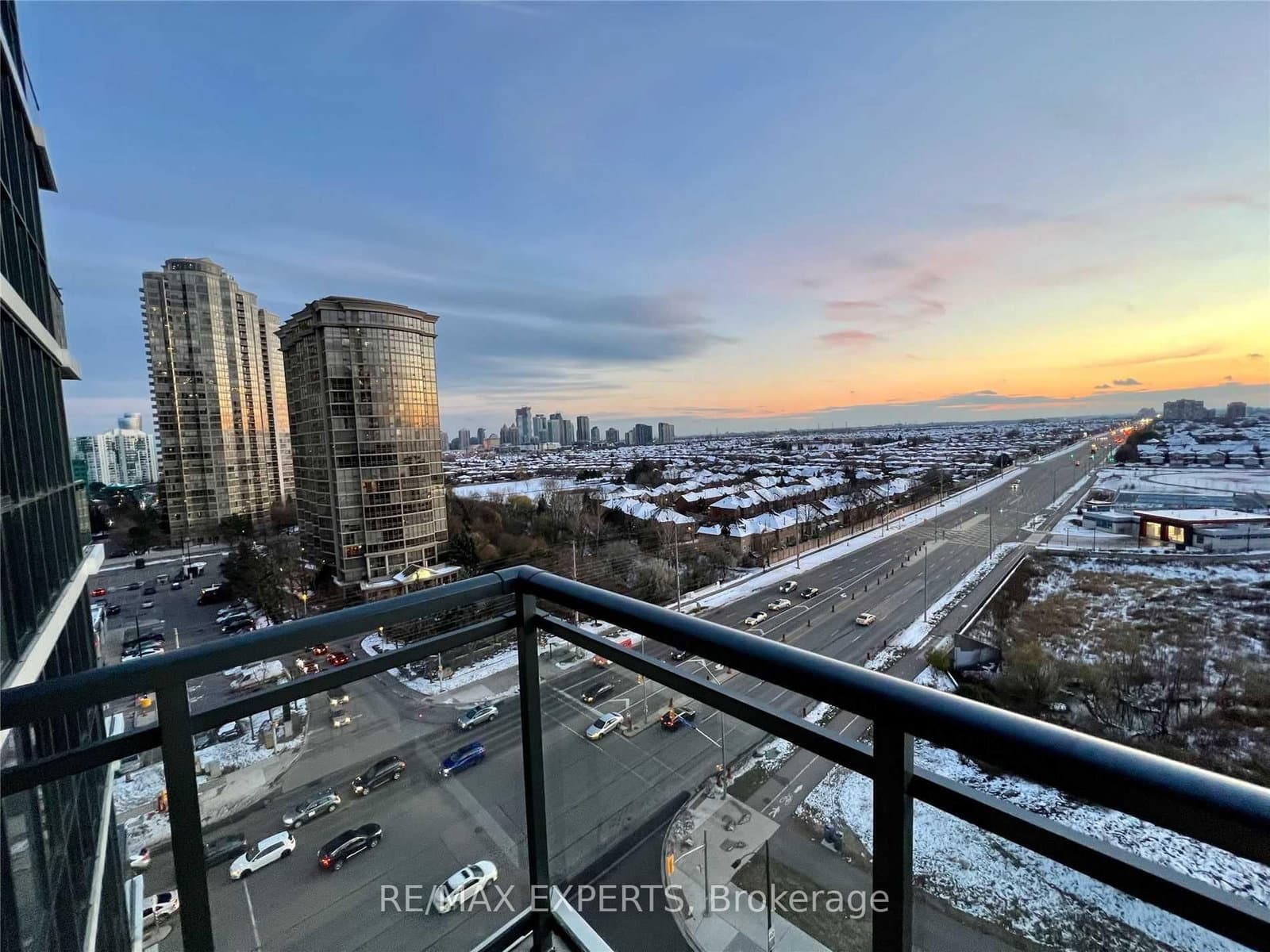 75 Eglinton Avenue W, Unit 1005 thumbnail 14