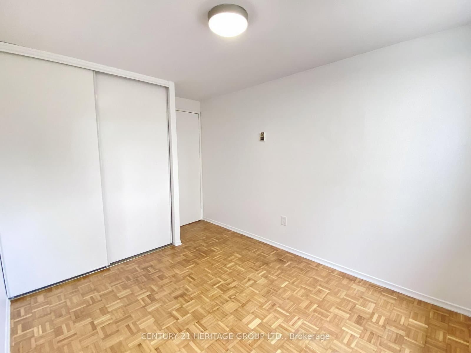 7555 Goreway Drive, Unit 155 thumbnail 9