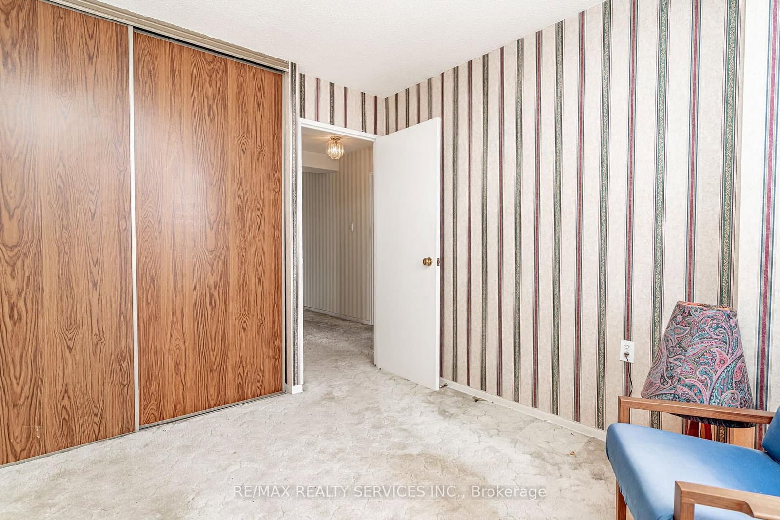 18 Knightsbridge Road, Unit 2102 thumbnail 27