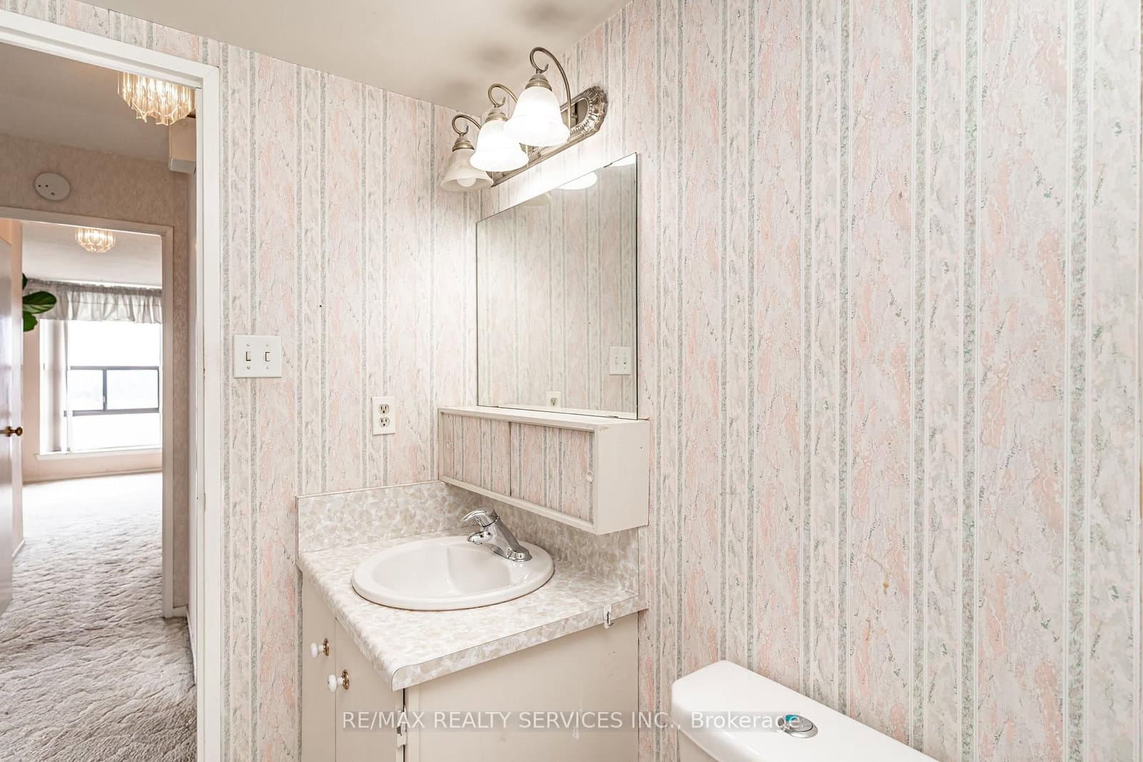 18 Knightsbridge Road, Unit 2102 thumbnail 29