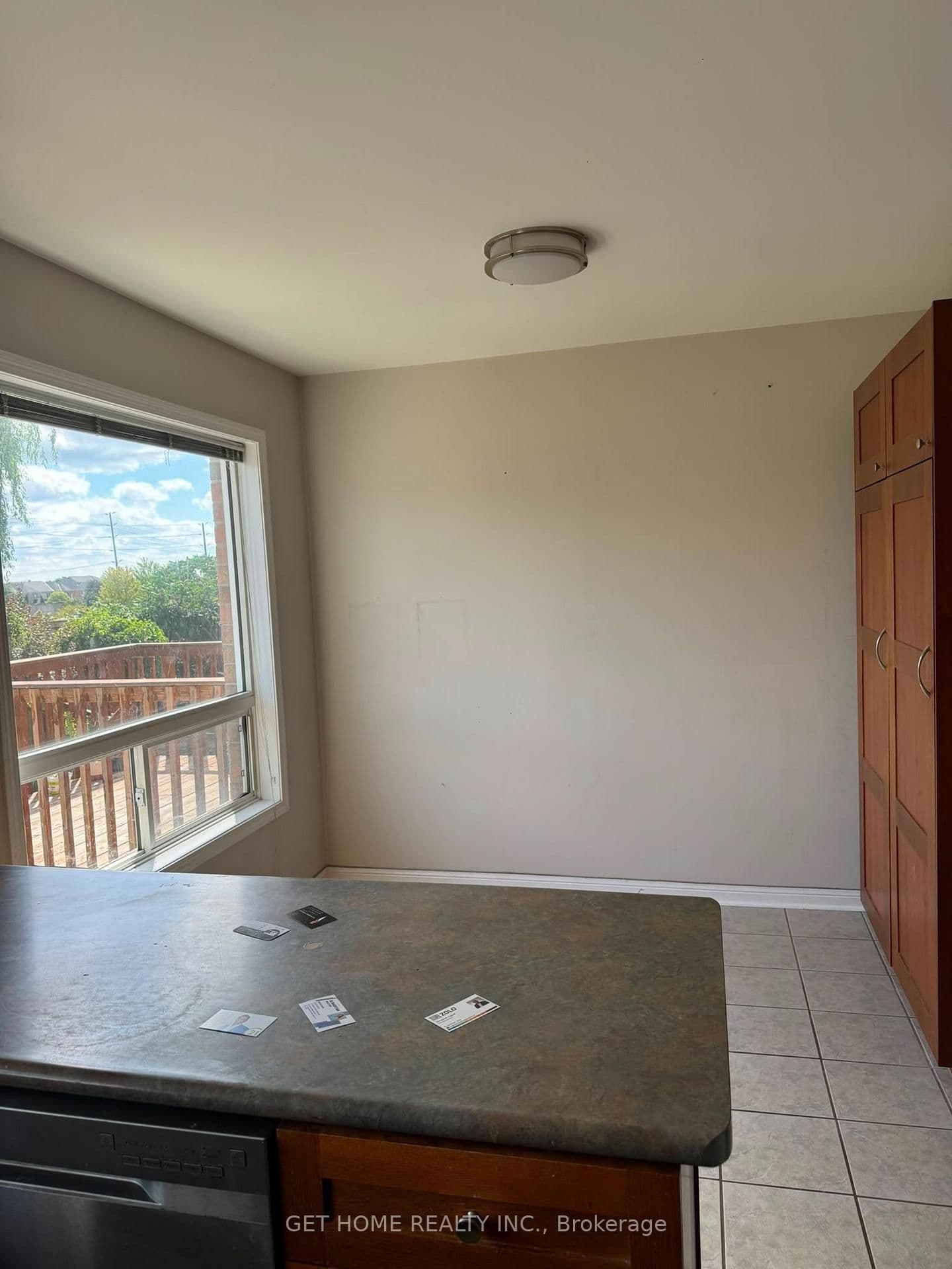 76 Dunlop Court, Unit Main thumbnail 12