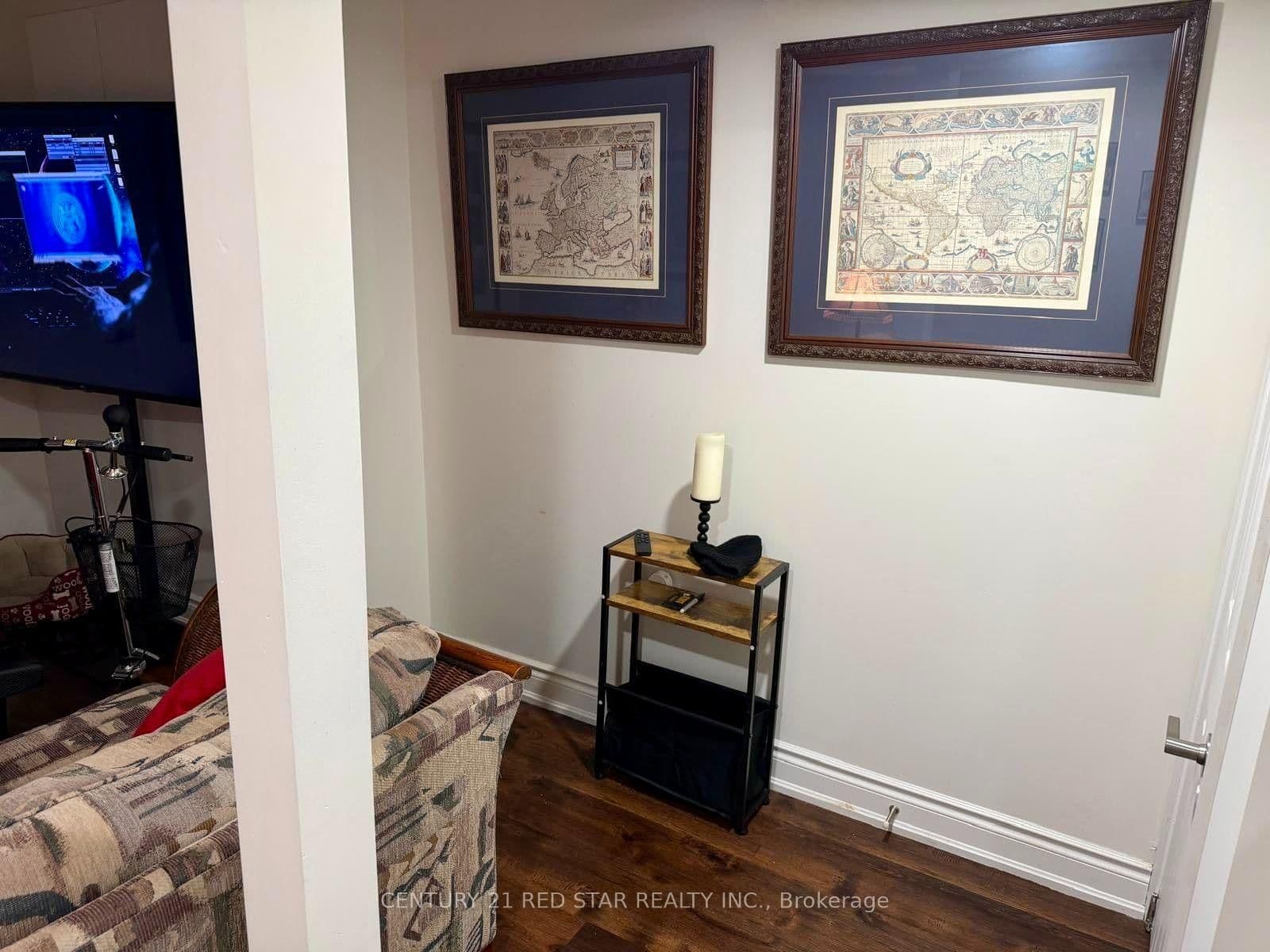 441 Bergamot Avenue thumbnail 10