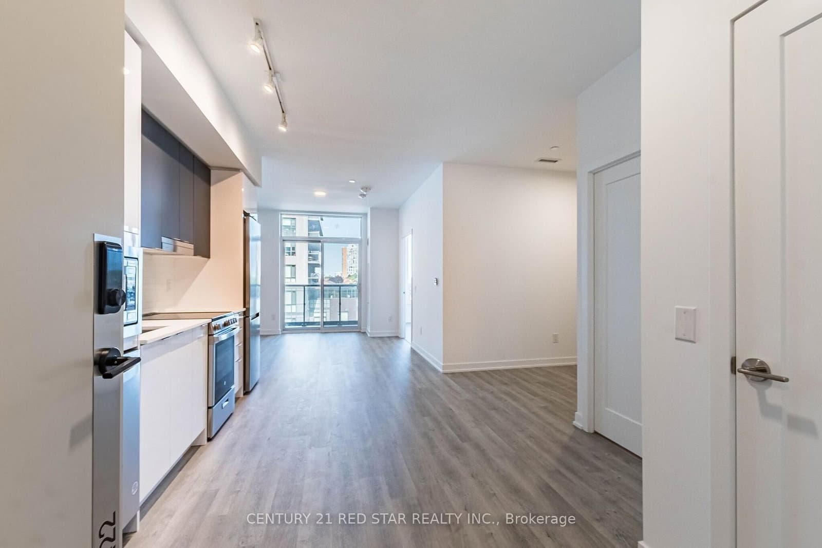 5105 Hurontario Street, Unit 422 thumbnail 12