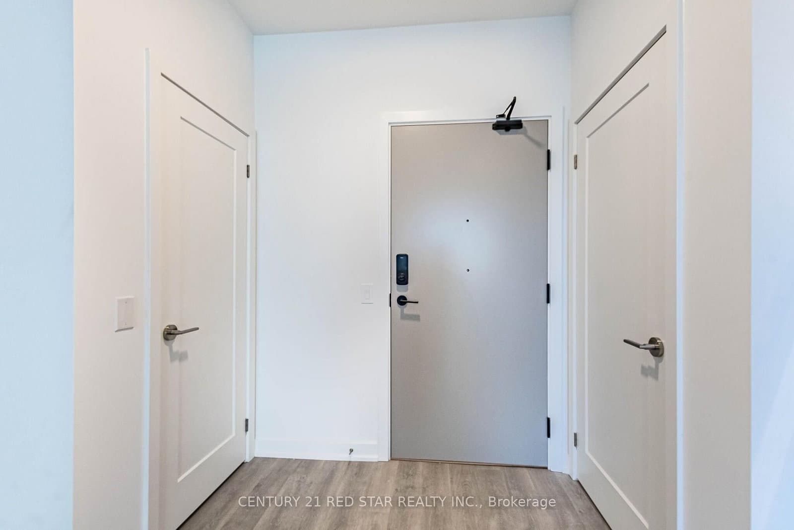 5105 Hurontario Street, Unit 422 thumbnail 13