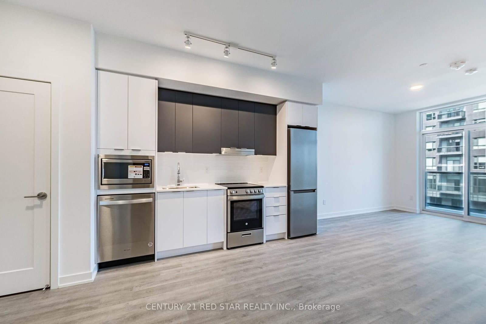5105 Hurontario Street, Unit 422 thumbnail 15