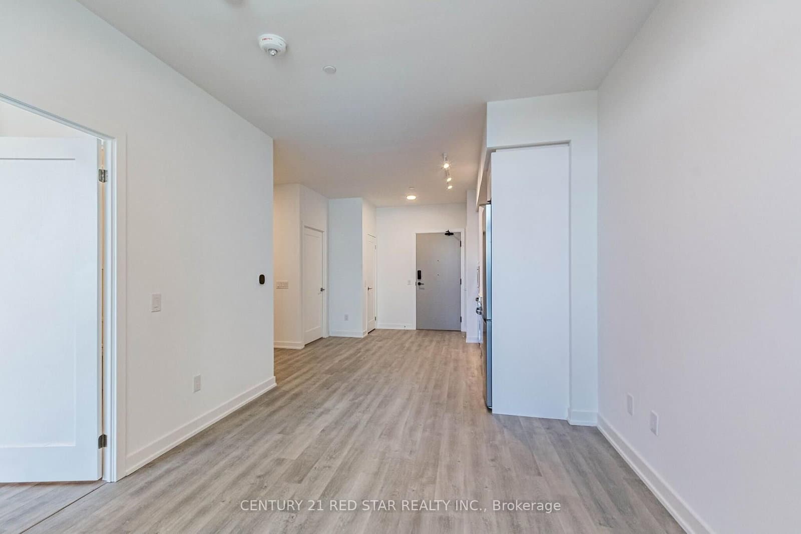 5105 Hurontario Street, Unit 422 thumbnail 18