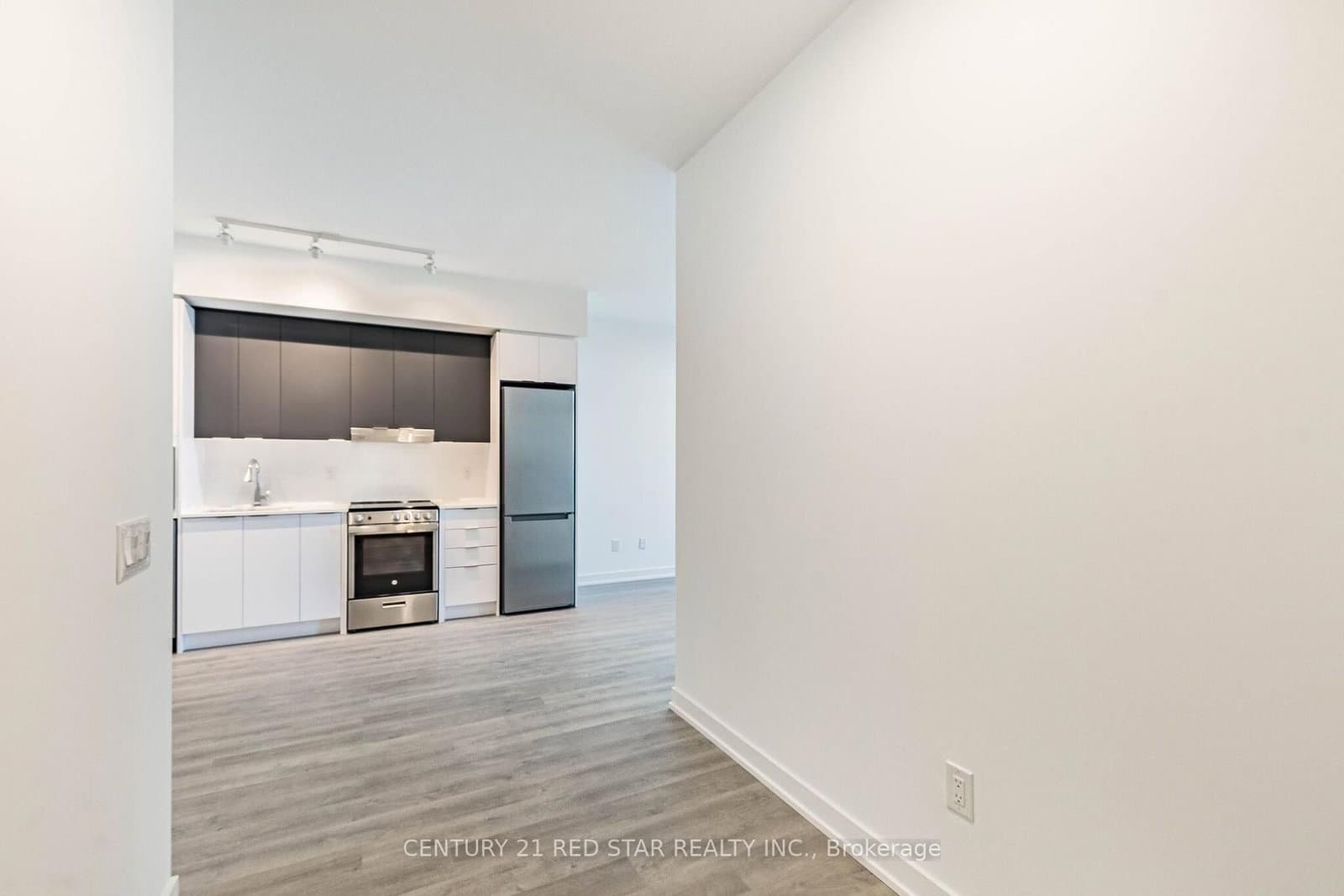 5105 Hurontario Street, Unit 422 thumbnail 28