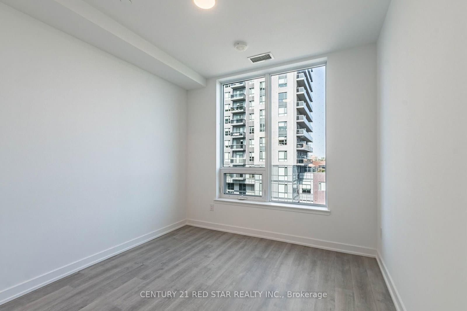 5105 Hurontario Street, Unit 422 thumbnail 30