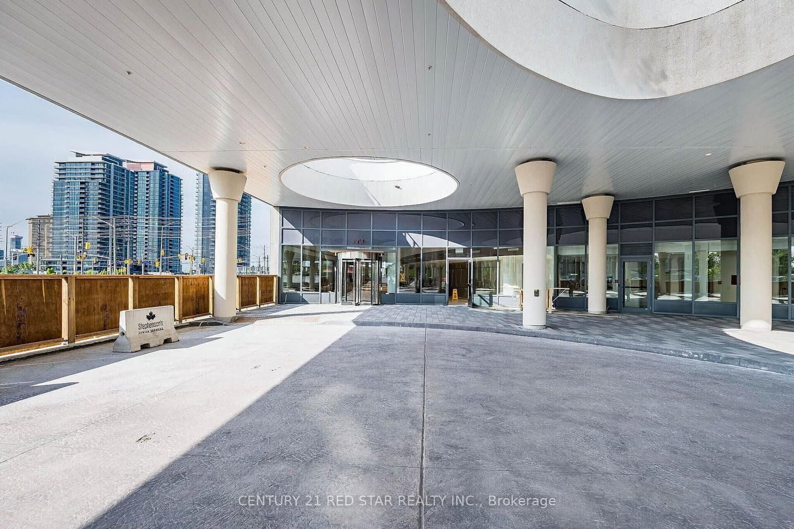 5105 Hurontario Street, Unit 422 thumbnail 4