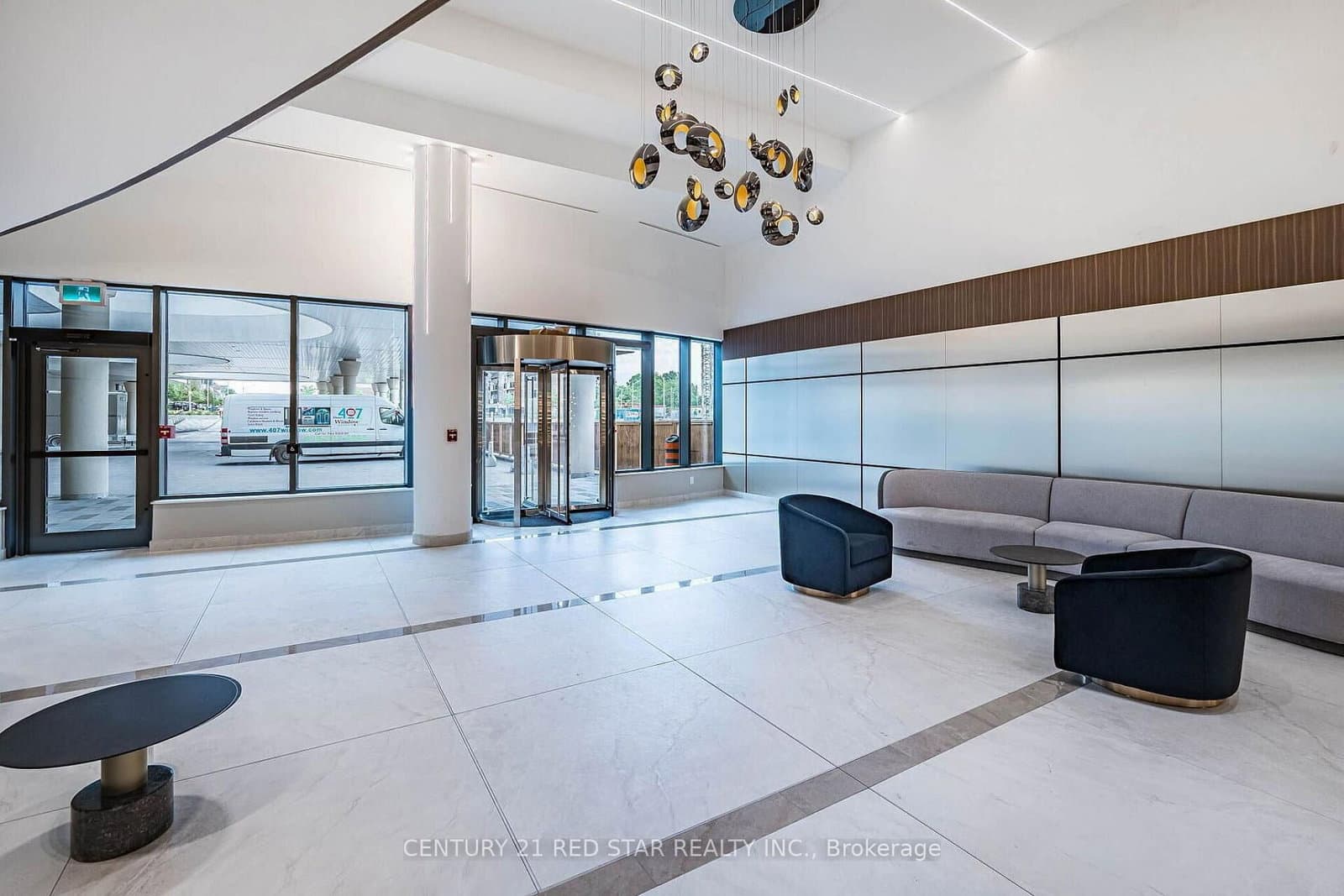 5105 Hurontario Street, Unit 422 thumbnail 6