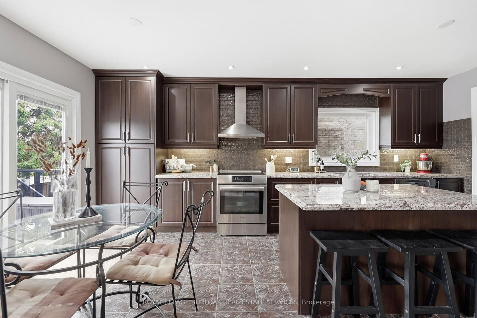 419 Parklane Road thumbnail 13