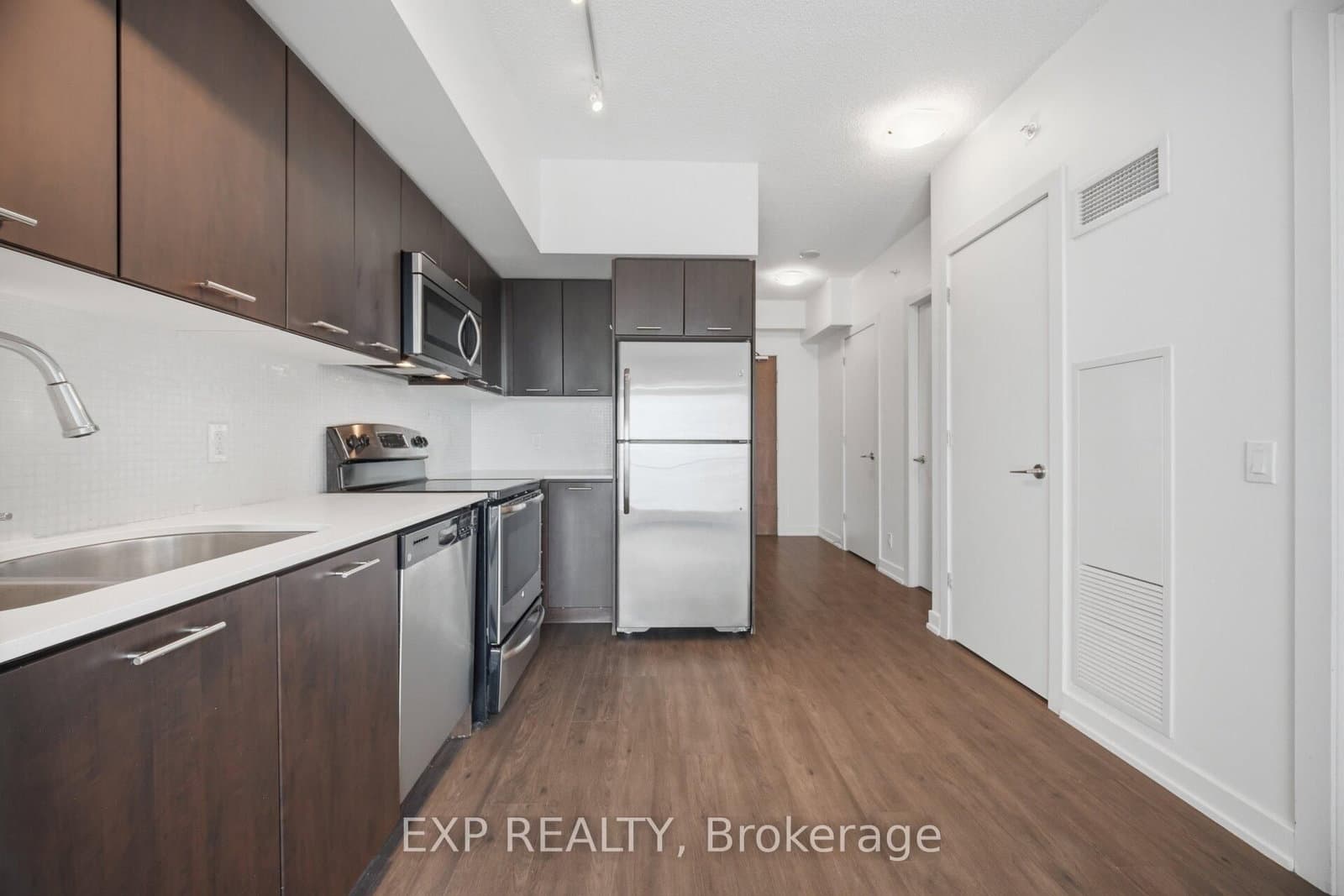 2220 Lakeshore Boulevard W, Unit 3503 thumbnail 13