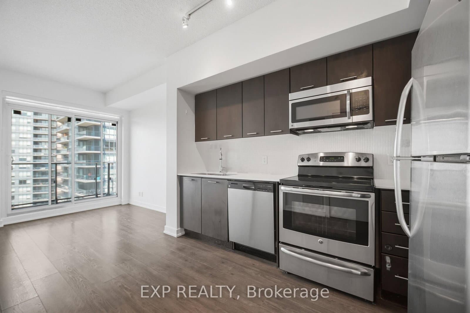 2220 Lakeshore Boulevard W, Unit 3503 thumbnail 14