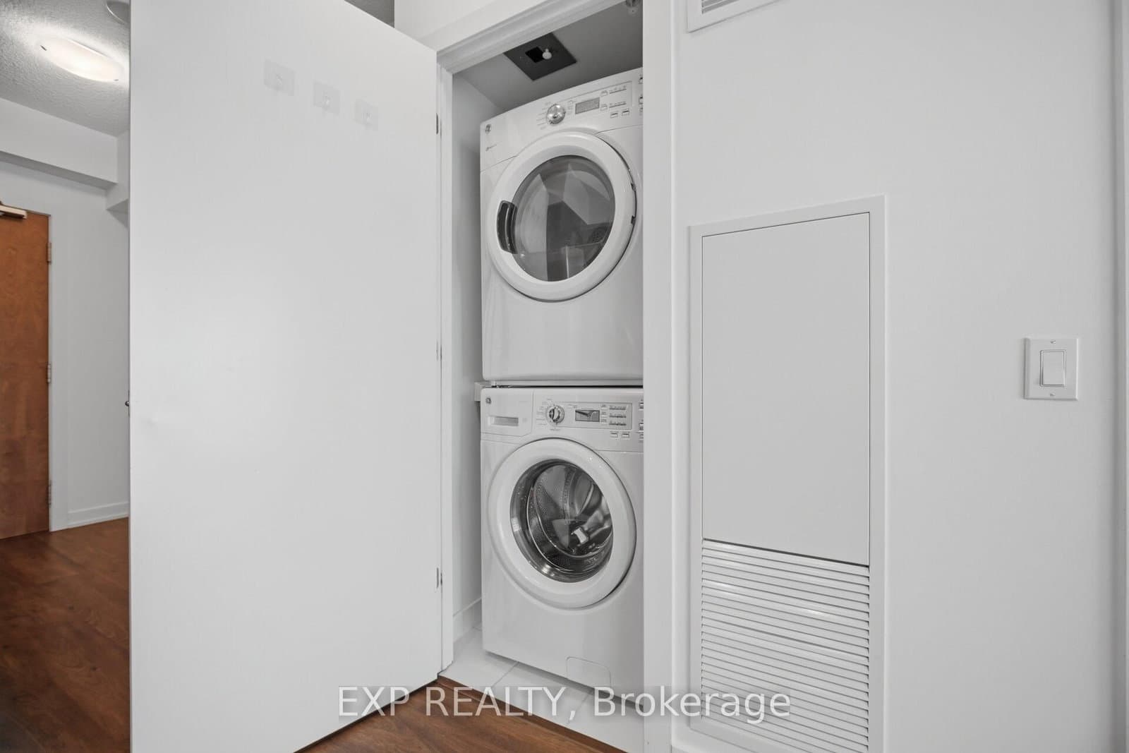 2220 Lakeshore Boulevard W, Unit 3503 thumbnail 21
