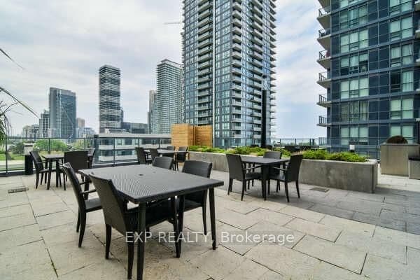 2220 Lakeshore Boulevard W, Unit 3503 thumbnail 33