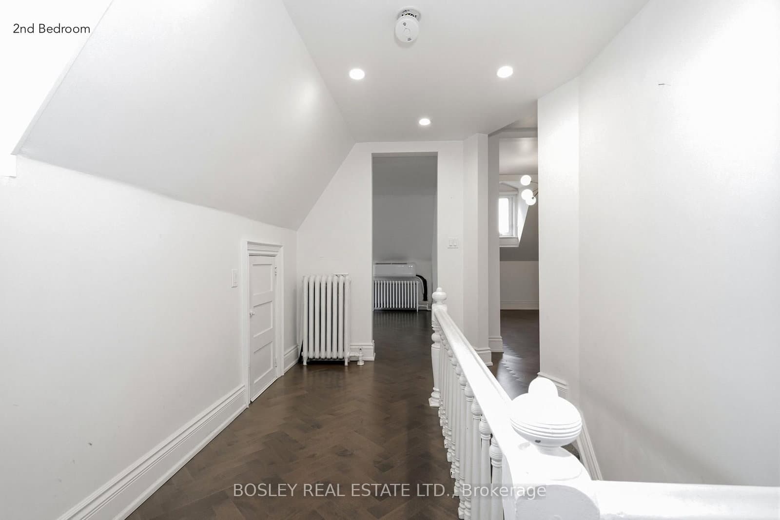 178 High Park Avenue, Unit Upper thumbnail 22