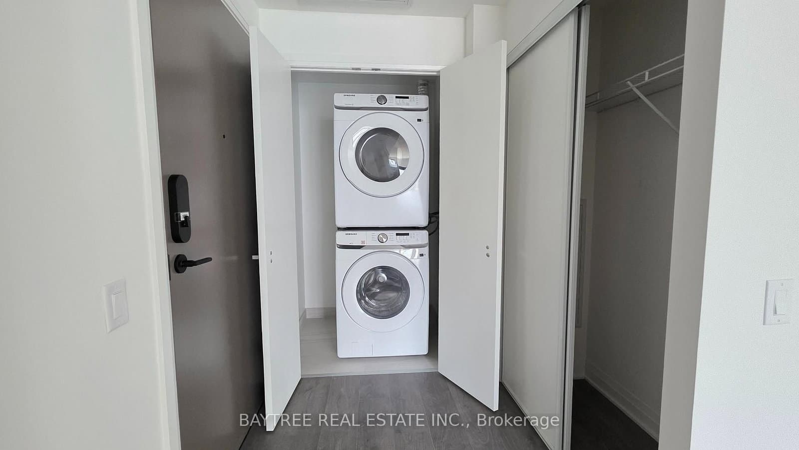 4015 The Exchange, Unit 1006 thumbnail 17
