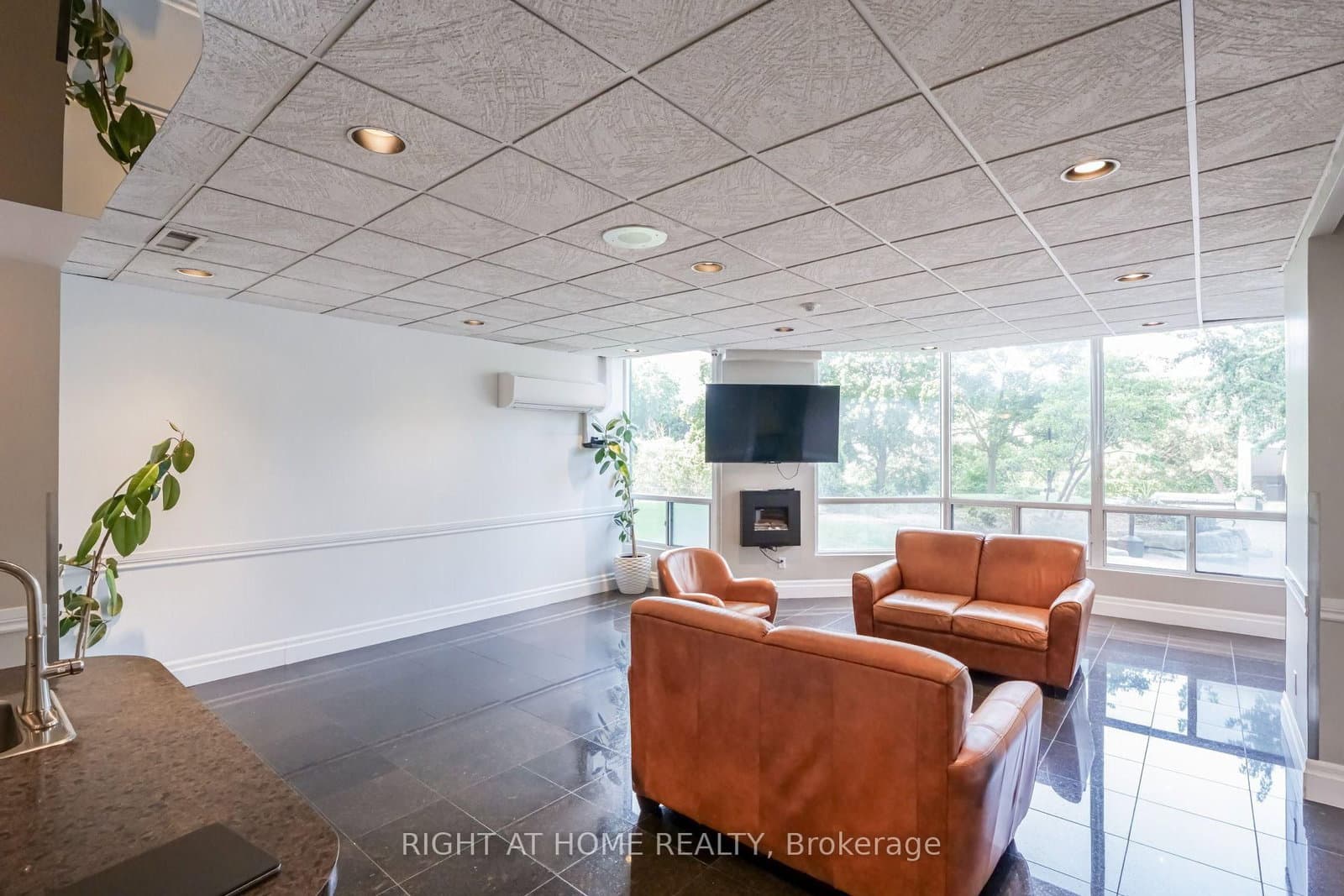 4470 Tucana Court, Unit 308 thumbnail 47