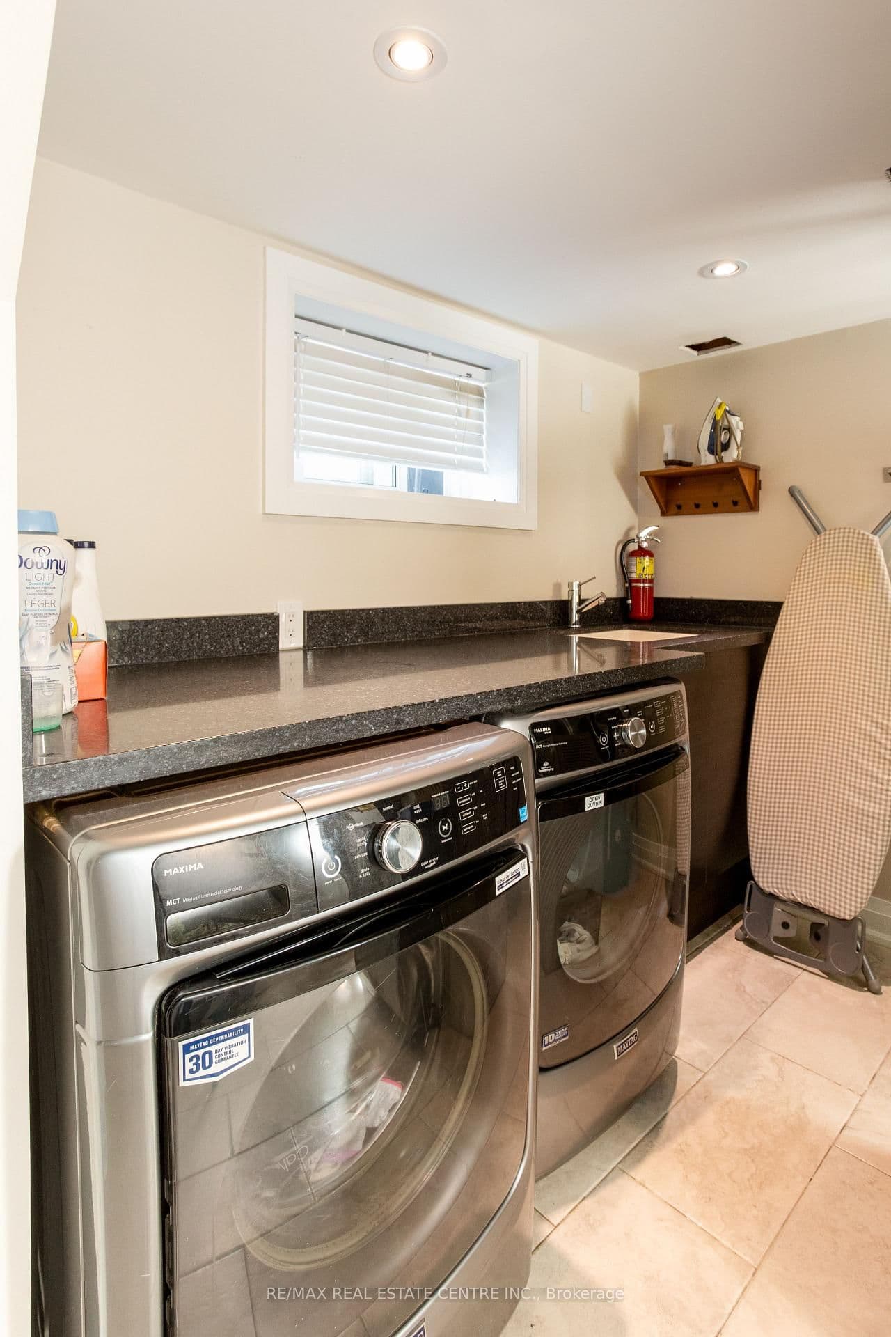 2450 Edenhurst Drive thumbnail 17