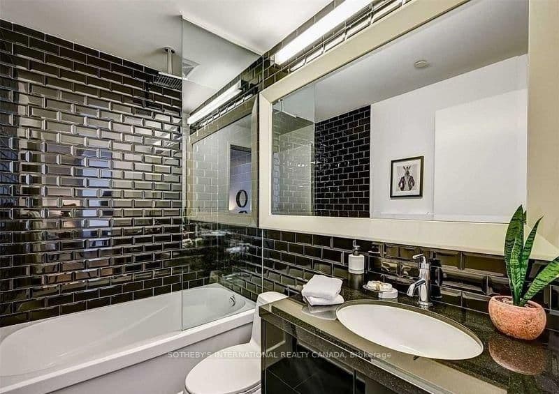 88 Park Lawn Road, Unit 2710 thumbnail 19