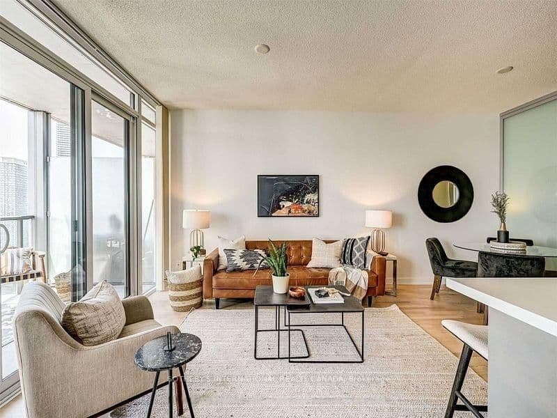 88 Park Lawn Road, Unit 2710 thumbnail 4
