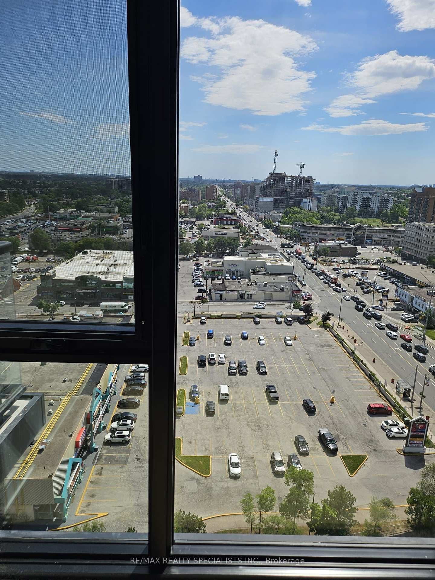 86 Dundas Street E, Unit 1519 thumbnail 12