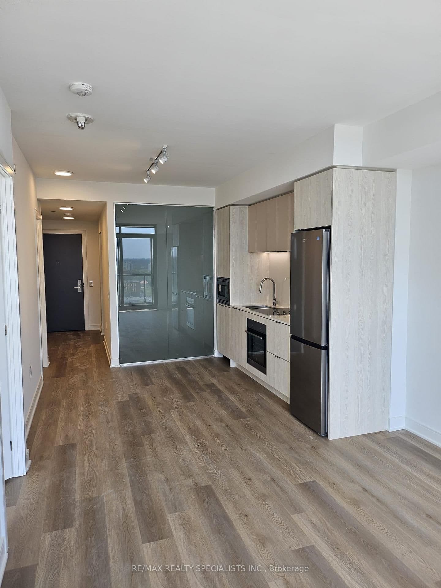 86 Dundas Street E, Unit 1519 thumbnail 8