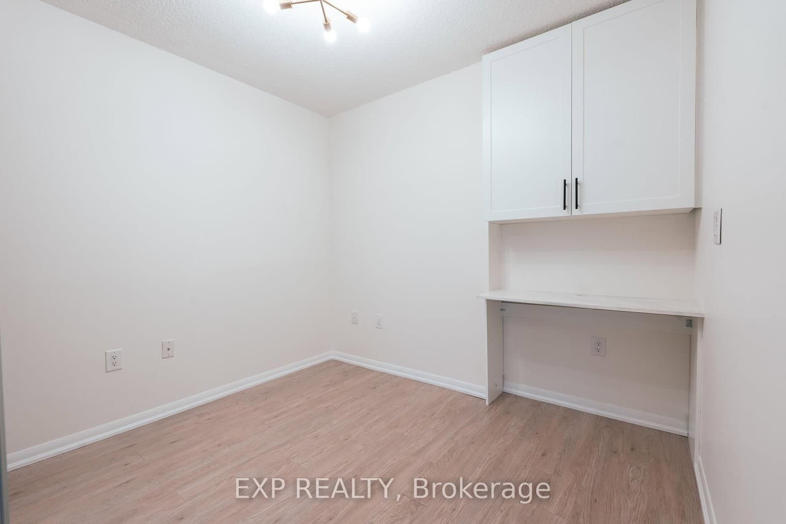830 Lawrence Avenue W, Unit 540 thumbnail 16