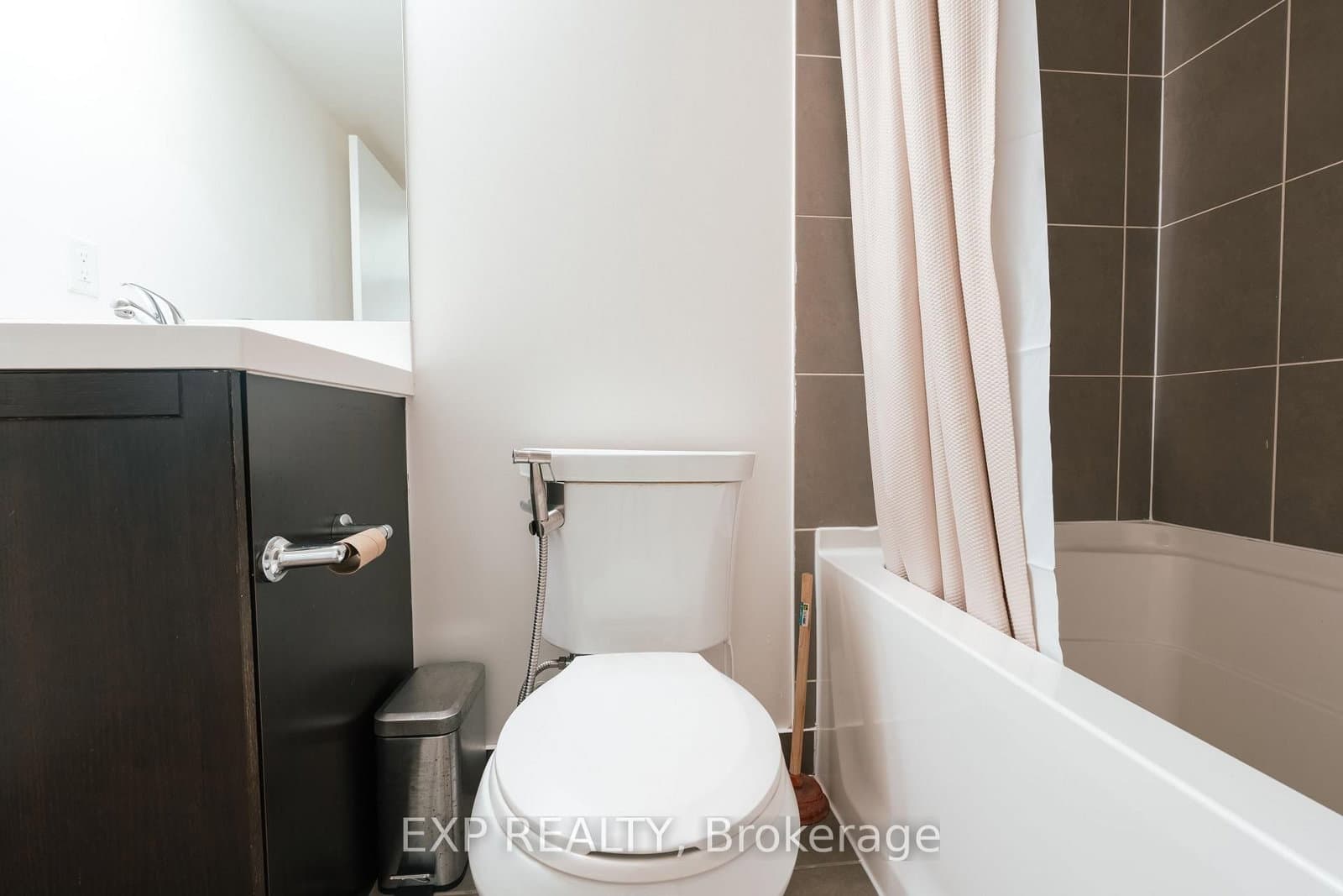 830 Lawrence Avenue W, Unit 540 thumbnail 19