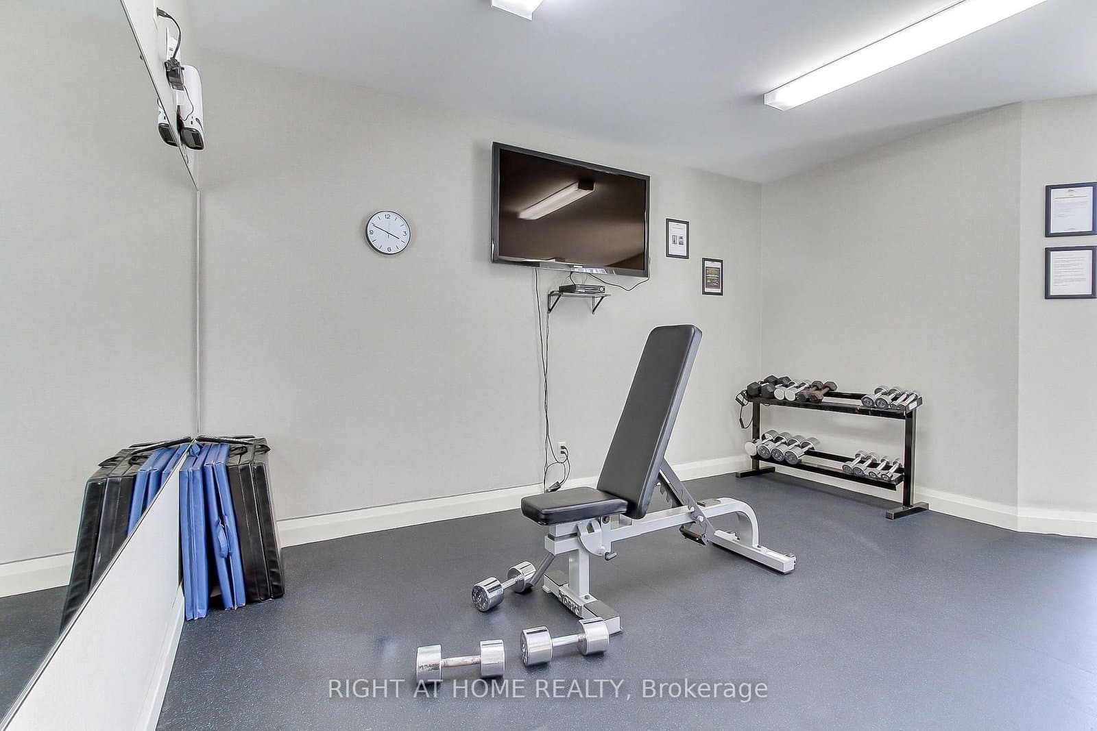 1140 Parkwest Place, Unit 1002 thumbnail 29
