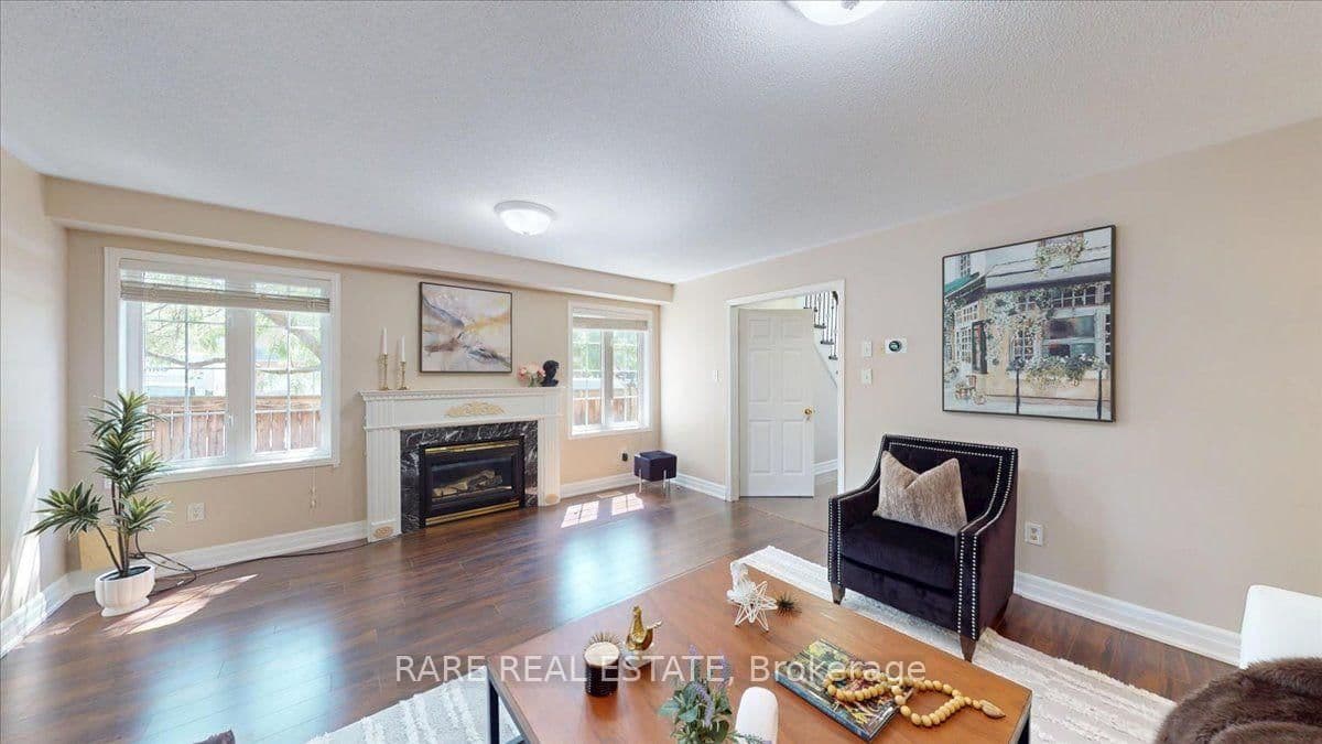 1825 Hobson Drive thumbnail 4