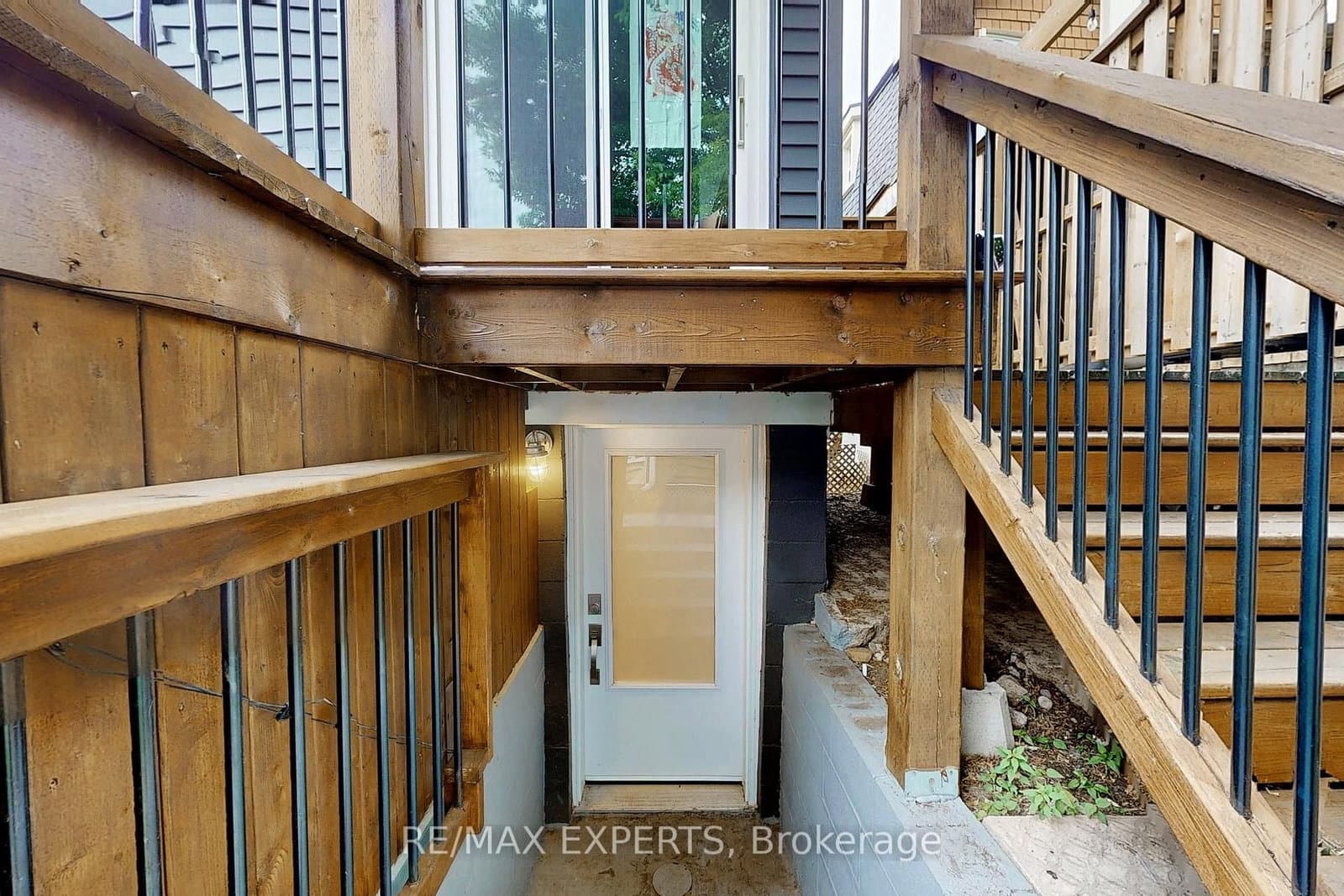 39 Norval Street, Unit Bsmt thumbnail 3