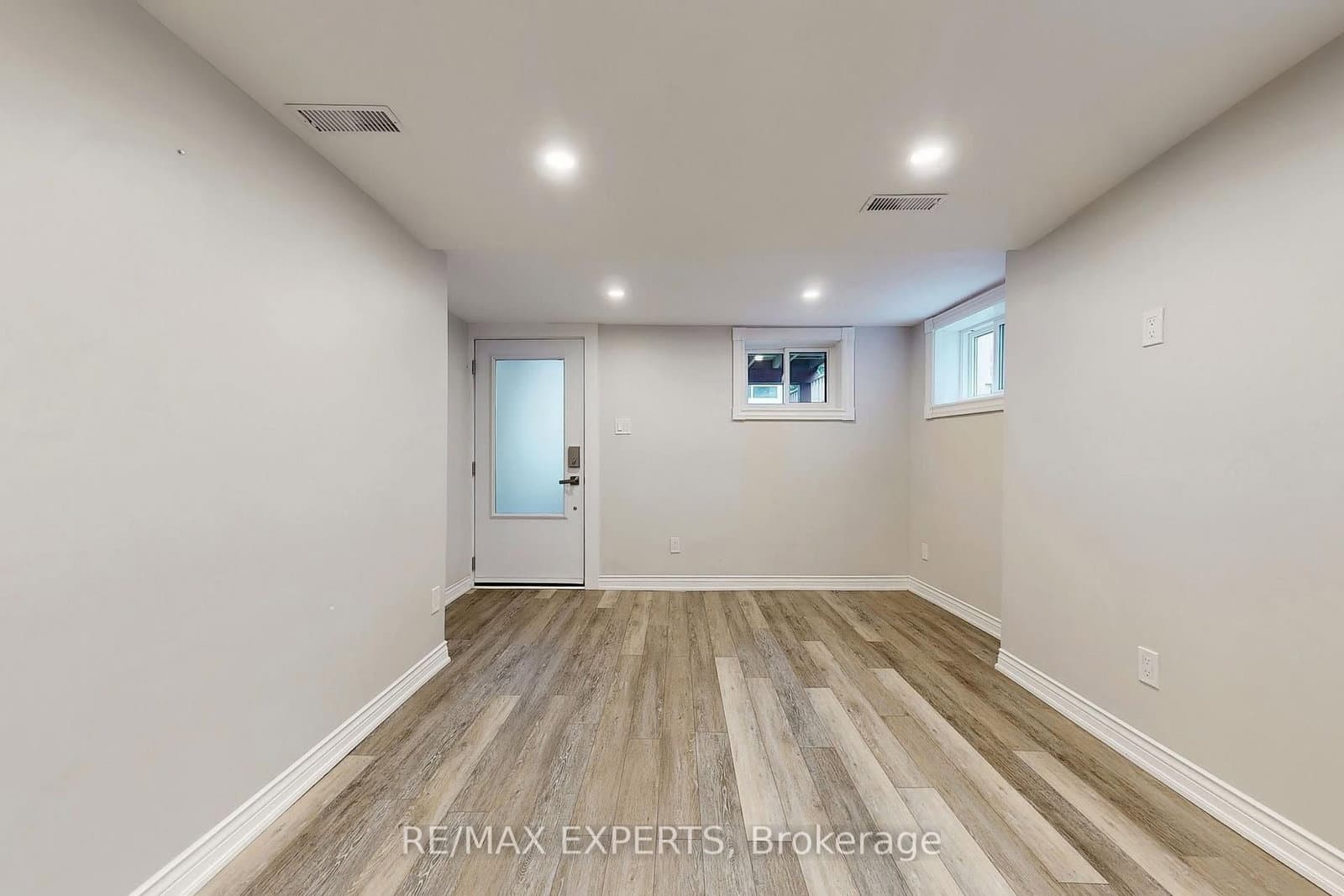 39 Norval Street, Unit Bsmt thumbnail 5