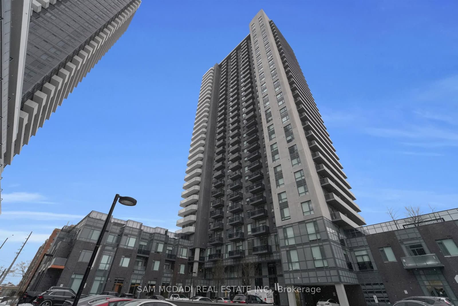8 Nahani Way, Unit 1722