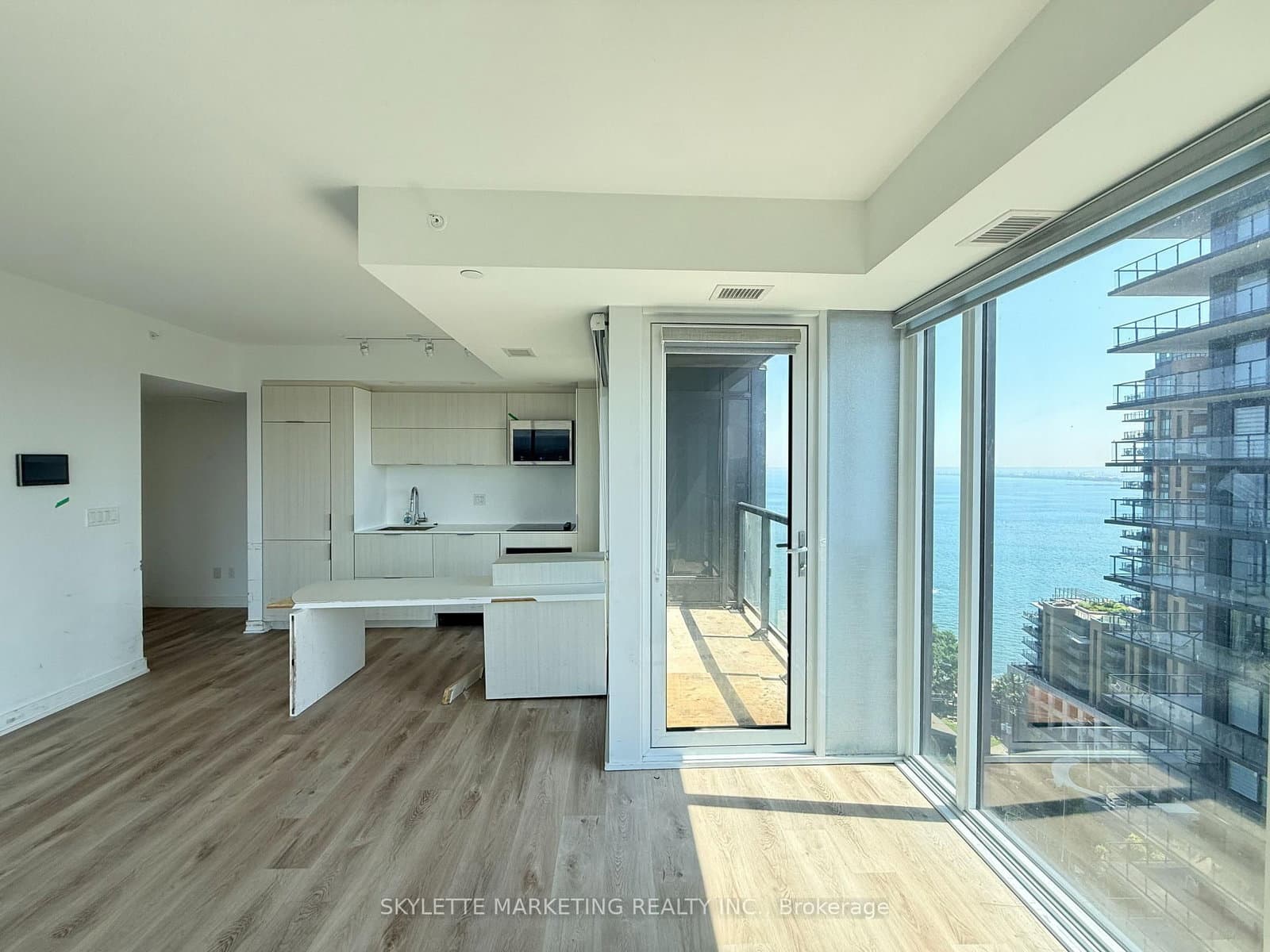 370 Martha Street, Unit 1810 - Image 1