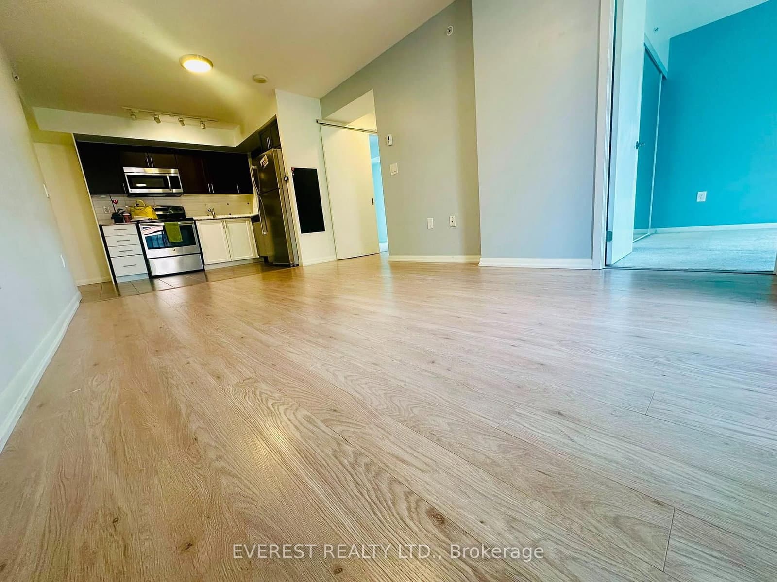 830 Lawrence Avenue W, Unit 517 thumbnail 25