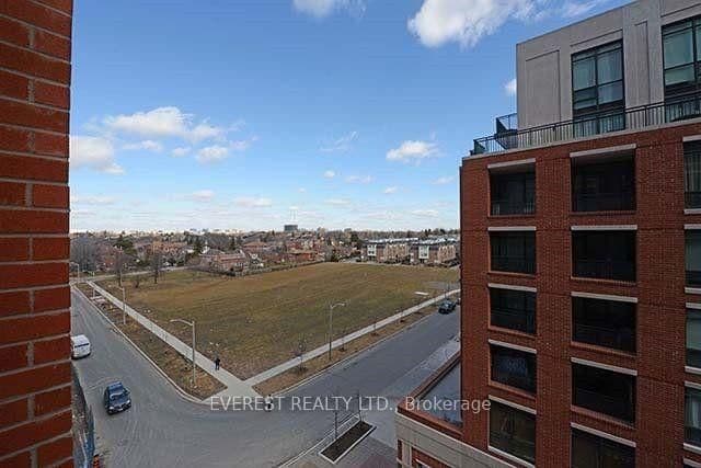 830 Lawrence Avenue W, Unit 517 thumbnail 44