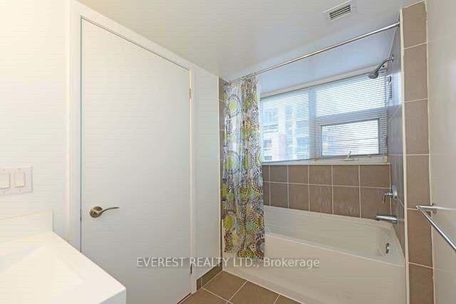830 Lawrence Avenue W, Unit 517 thumbnail 45