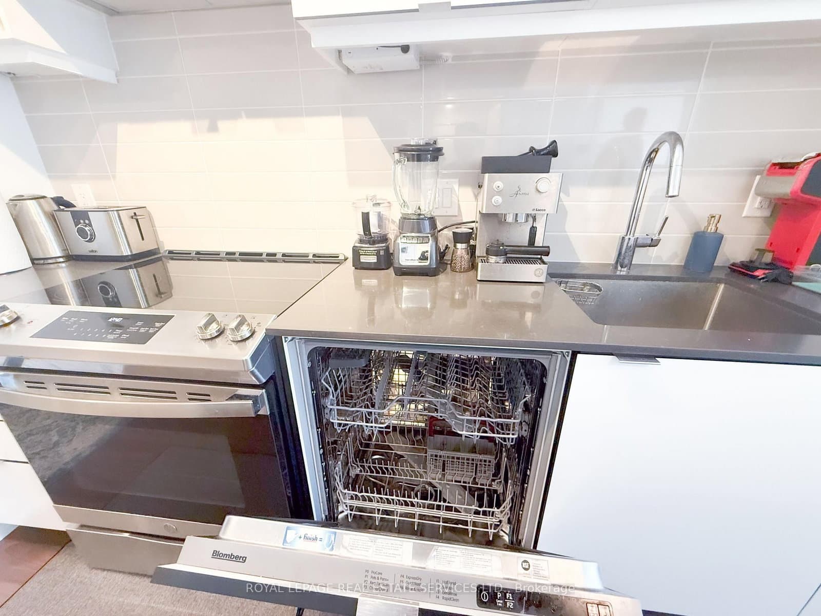 4065 Confederation Parkway, Unit 2312 thumbnail 3