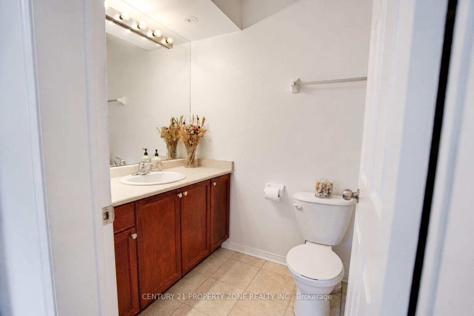 5035 Oscar Peterson Boulevard, Unit 12 thumbnail 24