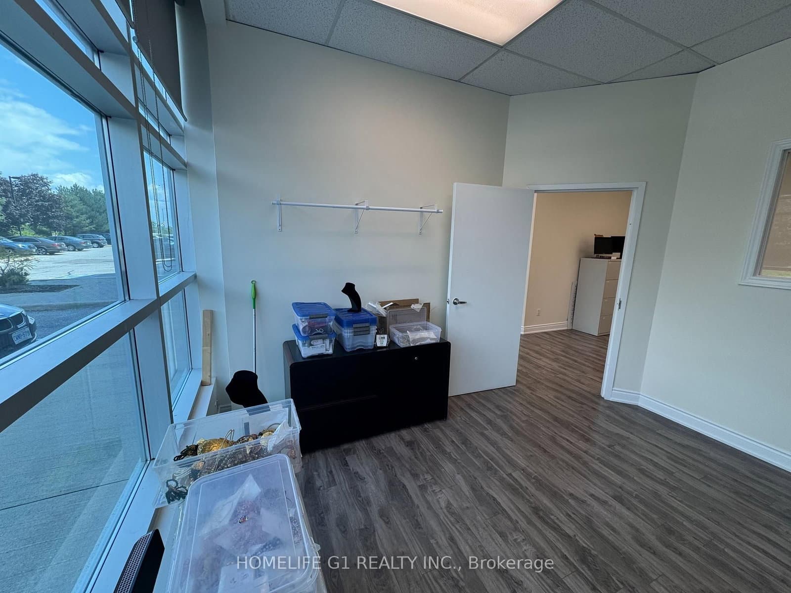 100 Exchange Drive, Unit 5 thumbnail 8