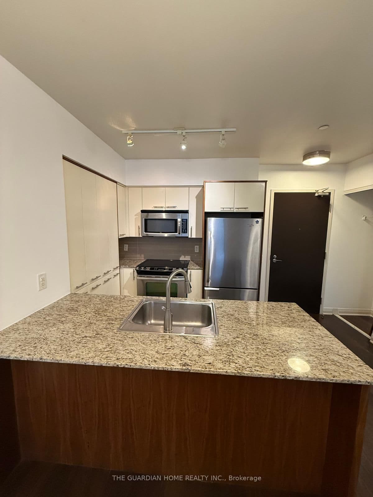 1 Valhalla Inn Road, Unit 307 thumbnail 5
