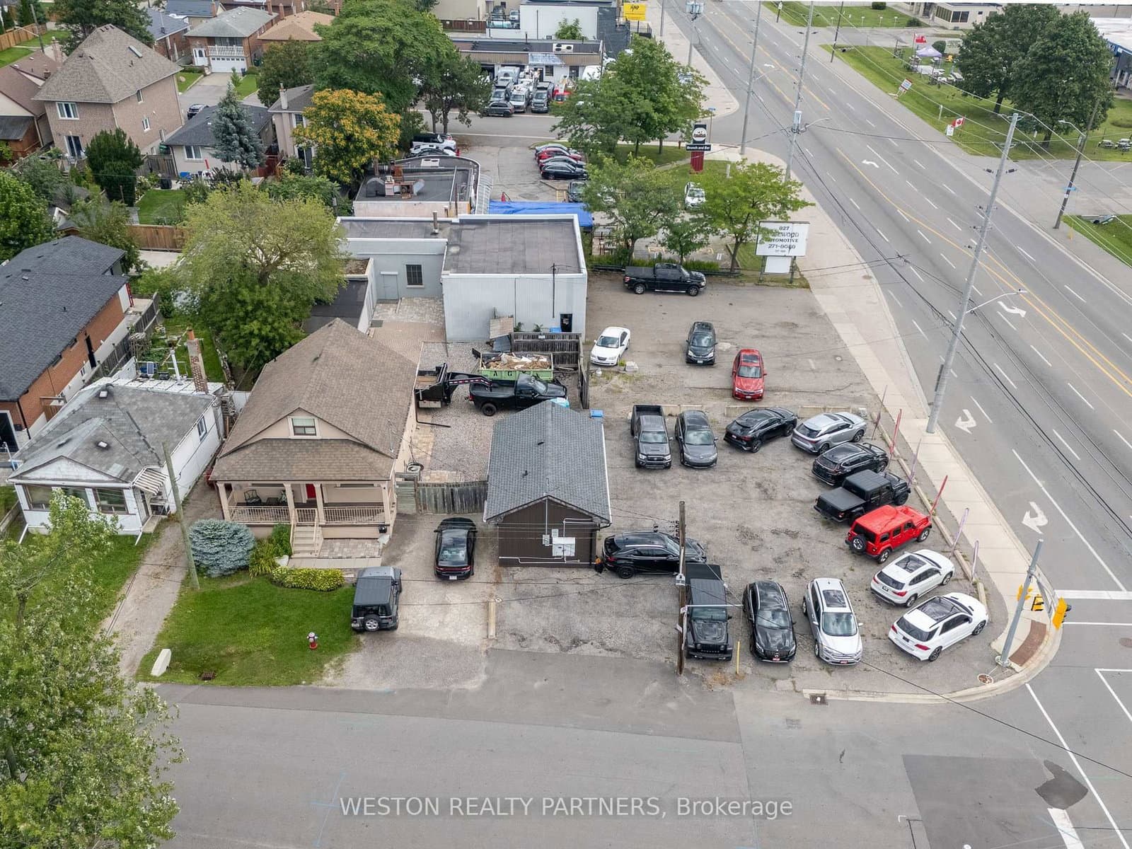 825-827 Lakeshore Road E thumbnail 13